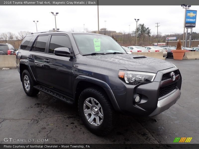 Magnetic Gray Metallic / Black 2016 Toyota 4Runner Trail 4x4