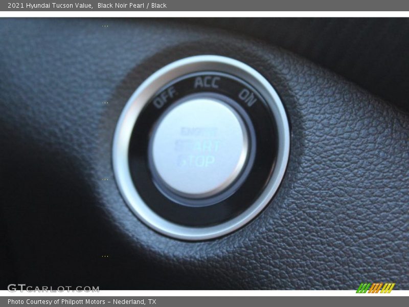 Black Noir Pearl / Black 2021 Hyundai Tucson Value