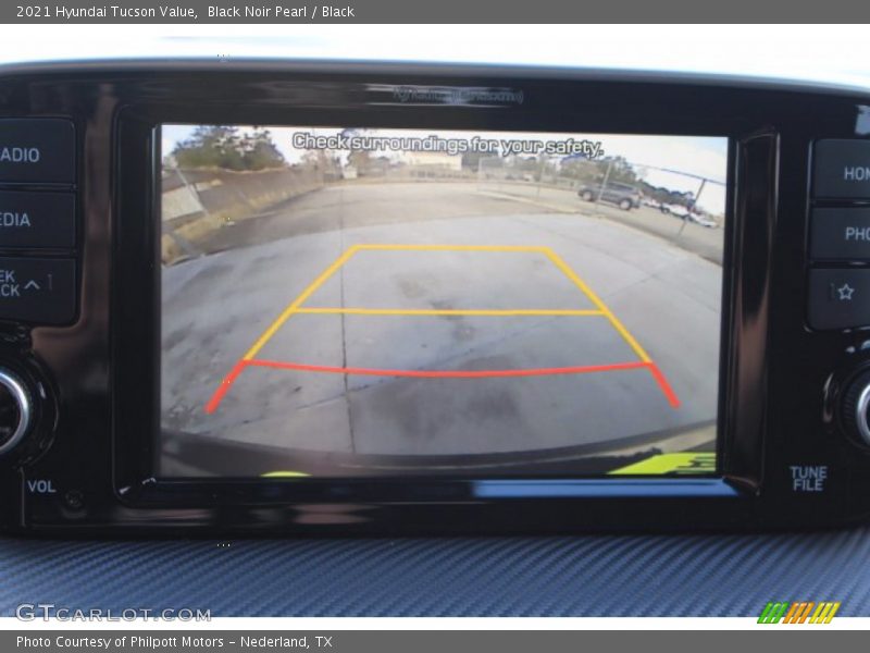 Black Noir Pearl / Black 2021 Hyundai Tucson Value