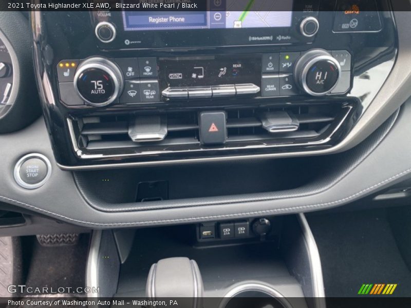 Blizzard White Pearl / Black 2021 Toyota Highlander XLE AWD