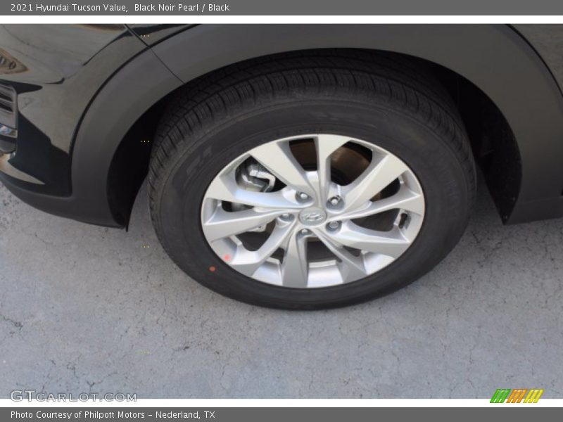 Black Noir Pearl / Black 2021 Hyundai Tucson Value
