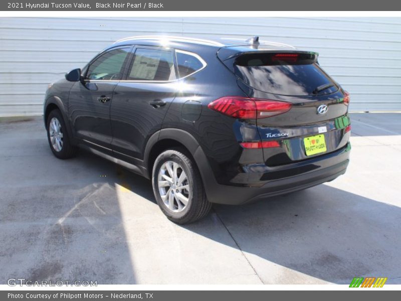 Black Noir Pearl / Black 2021 Hyundai Tucson Value