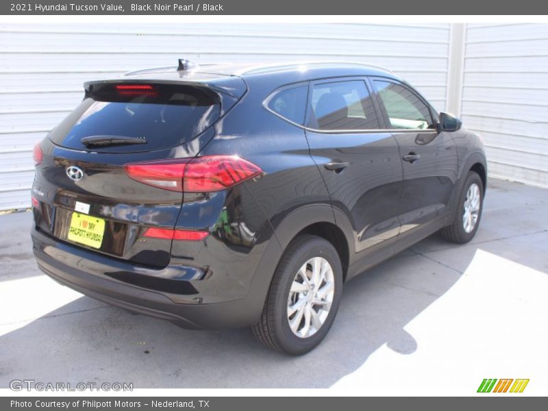 Black Noir Pearl / Black 2021 Hyundai Tucson Value