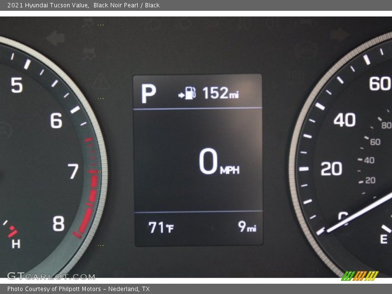 Black Noir Pearl / Black 2021 Hyundai Tucson Value