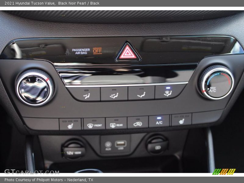 Black Noir Pearl / Black 2021 Hyundai Tucson Value