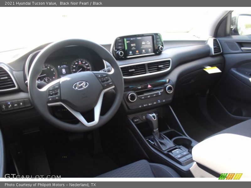 Black Noir Pearl / Black 2021 Hyundai Tucson Value