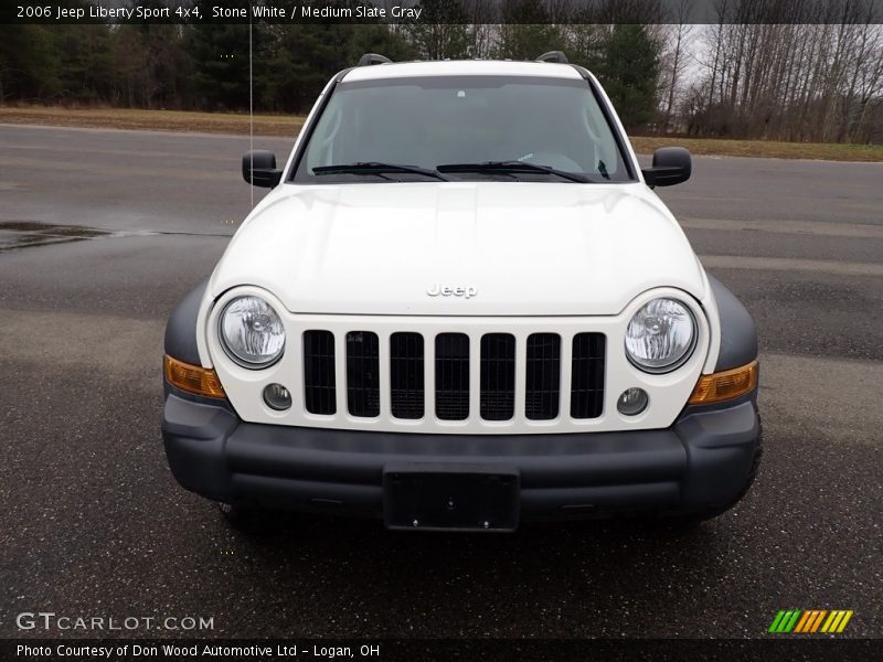 Stone White / Medium Slate Gray 2006 Jeep Liberty Sport 4x4
