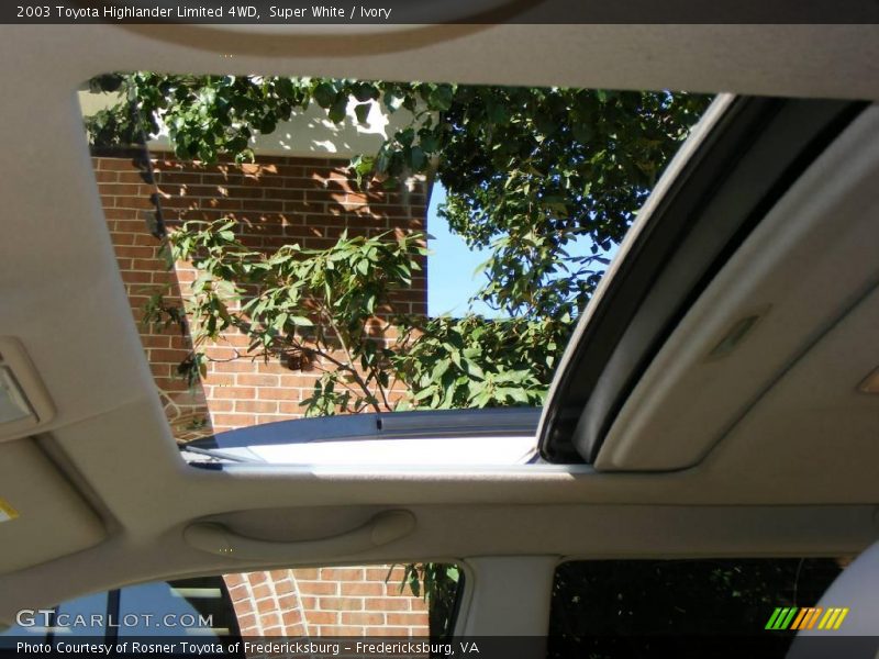 Super White / Ivory 2003 Toyota Highlander Limited 4WD