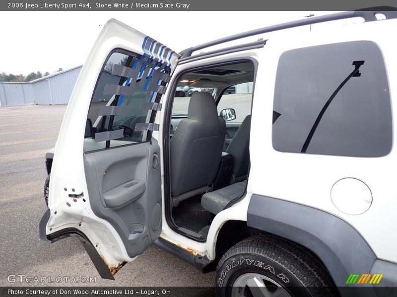 Stone White / Medium Slate Gray 2006 Jeep Liberty Sport 4x4