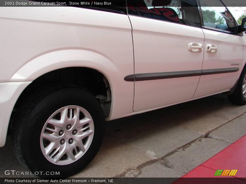Stone White / Navy Blue 2001 Dodge Grand Caravan Sport