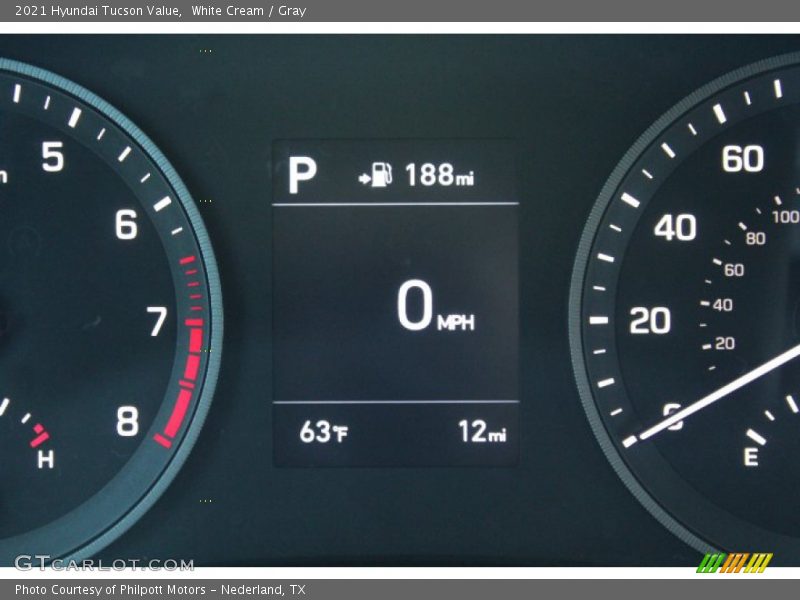 White Cream / Gray 2021 Hyundai Tucson Value
