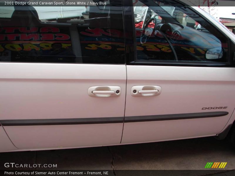 Stone White / Navy Blue 2001 Dodge Grand Caravan Sport