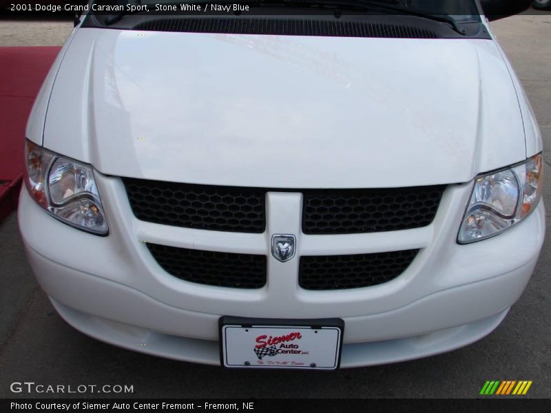 Stone White / Navy Blue 2001 Dodge Grand Caravan Sport