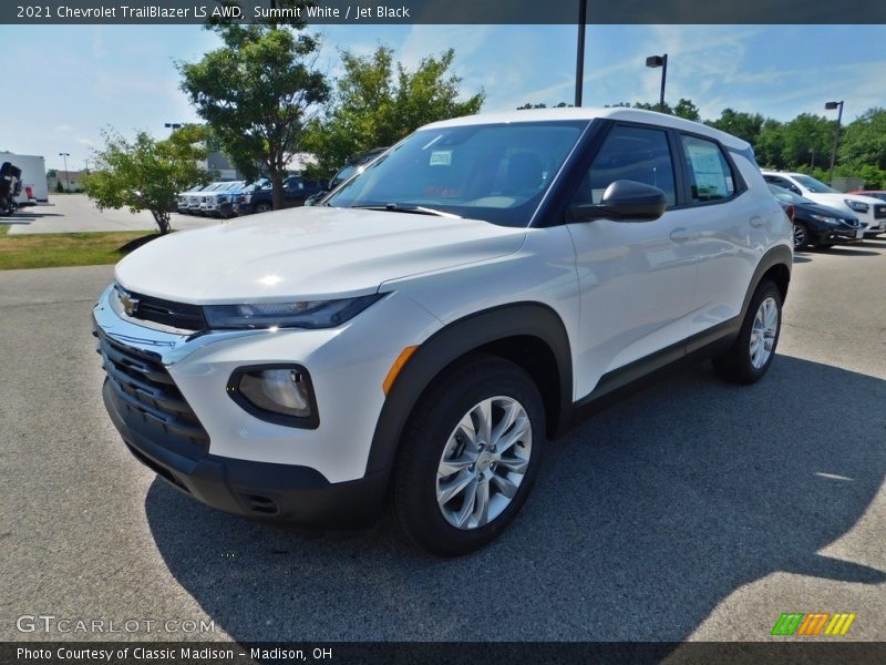 Summit White / Jet Black 2021 Chevrolet TrailBlazer LS AWD