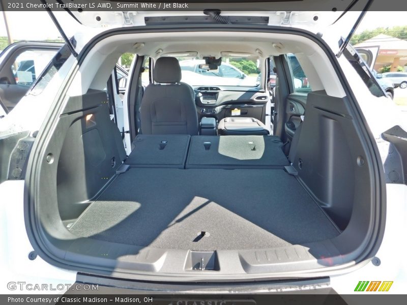 Summit White / Jet Black 2021 Chevrolet TrailBlazer LS AWD