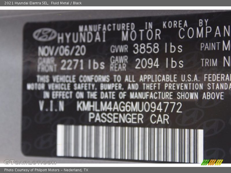 Fluid Metal / Black 2021 Hyundai Elantra SEL