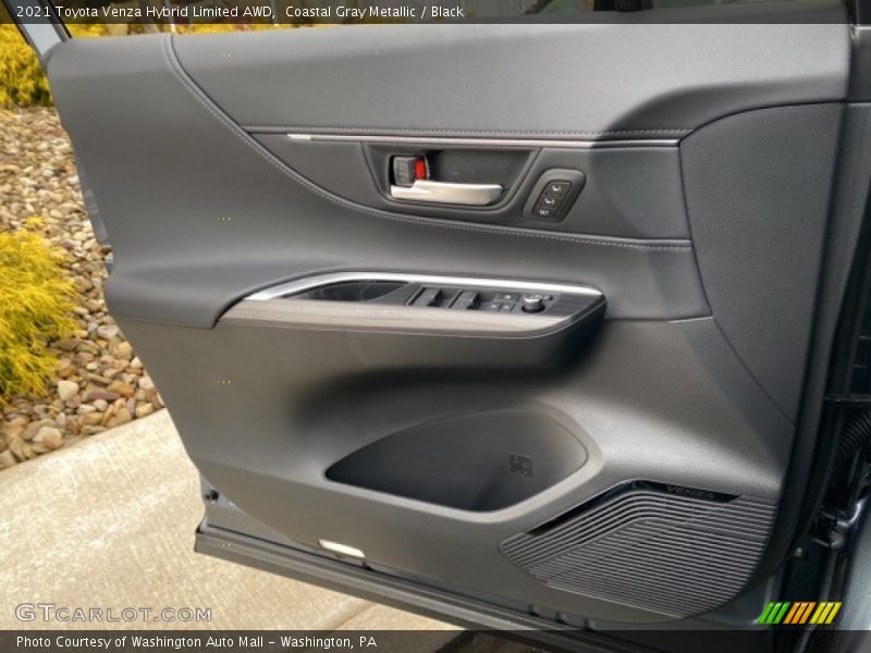 Coastal Gray Metallic / Black 2021 Toyota Venza Hybrid Limited AWD