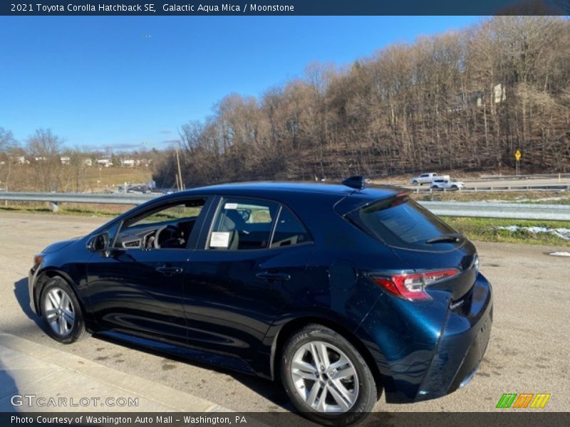 Galactic Aqua Mica / Moonstone 2021 Toyota Corolla Hatchback SE