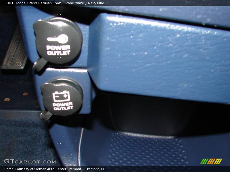 Stone White / Navy Blue 2001 Dodge Grand Caravan Sport