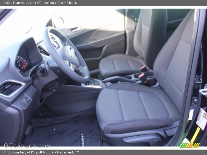 Absolute Black / Black 2021 Hyundai Accent SE