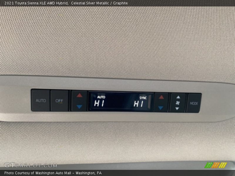 Celestial Silver Metallic / Graphite 2021 Toyota Sienna XLE AWD Hybrid