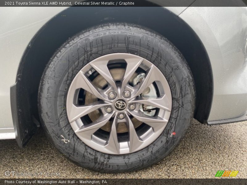  2021 Sienna XLE AWD Hybrid Wheel