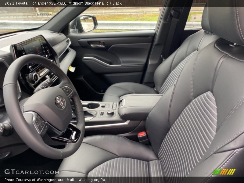 Midnight Black Metallic / Black 2021 Toyota Highlander XSE AWD