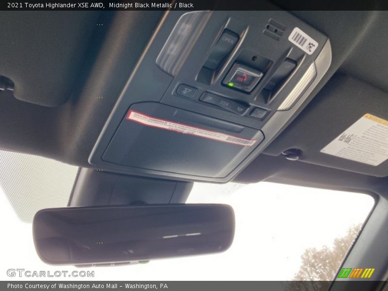 Midnight Black Metallic / Black 2021 Toyota Highlander XSE AWD