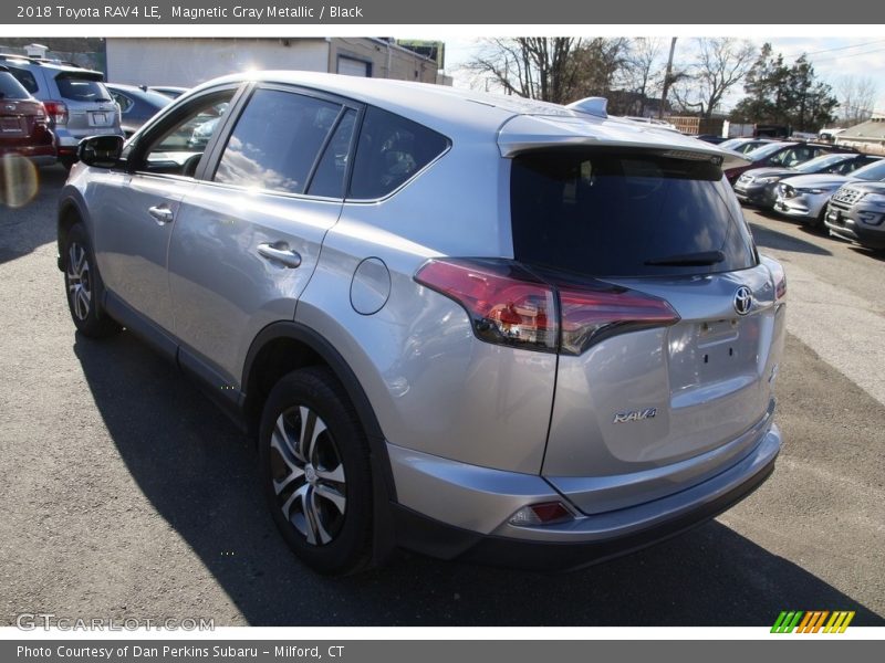 Magnetic Gray Metallic / Black 2018 Toyota RAV4 LE