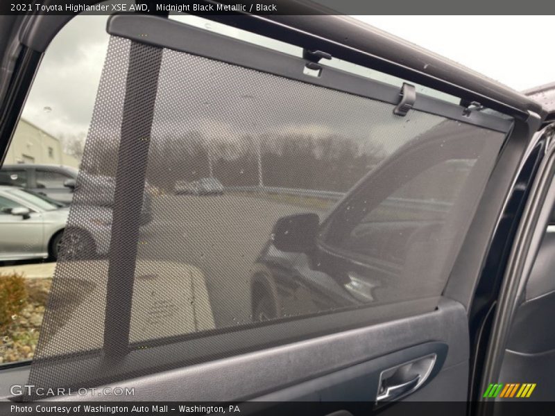Midnight Black Metallic / Black 2021 Toyota Highlander XSE AWD