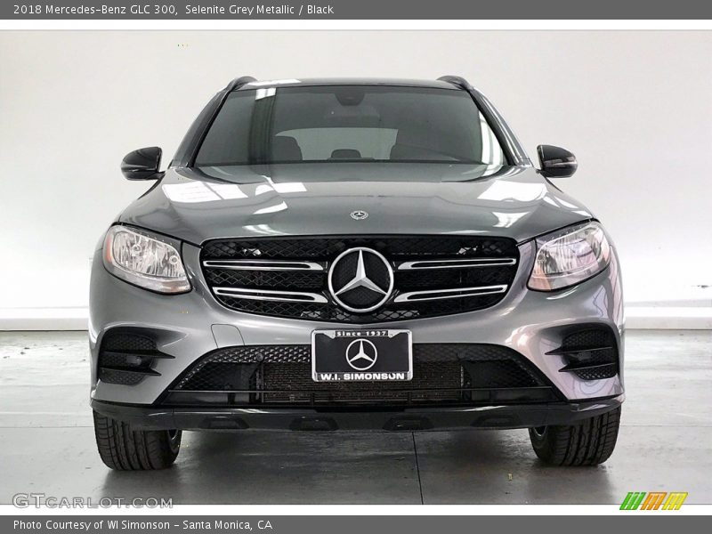 Selenite Grey Metallic / Black 2018 Mercedes-Benz GLC 300