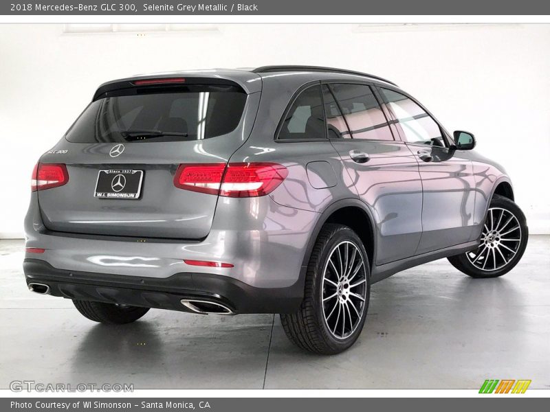 Selenite Grey Metallic / Black 2018 Mercedes-Benz GLC 300