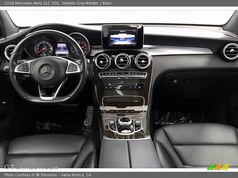 Selenite Grey Metallic / Black 2018 Mercedes-Benz GLC 300