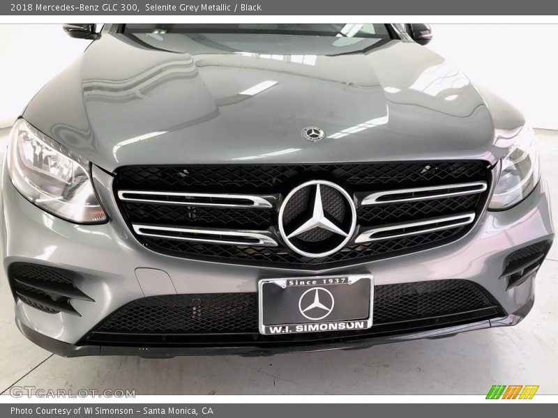 Selenite Grey Metallic / Black 2018 Mercedes-Benz GLC 300