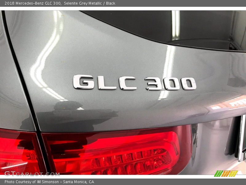 Selenite Grey Metallic / Black 2018 Mercedes-Benz GLC 300