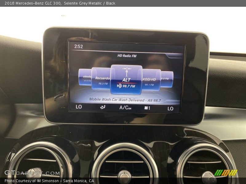 Selenite Grey Metallic / Black 2018 Mercedes-Benz GLC 300