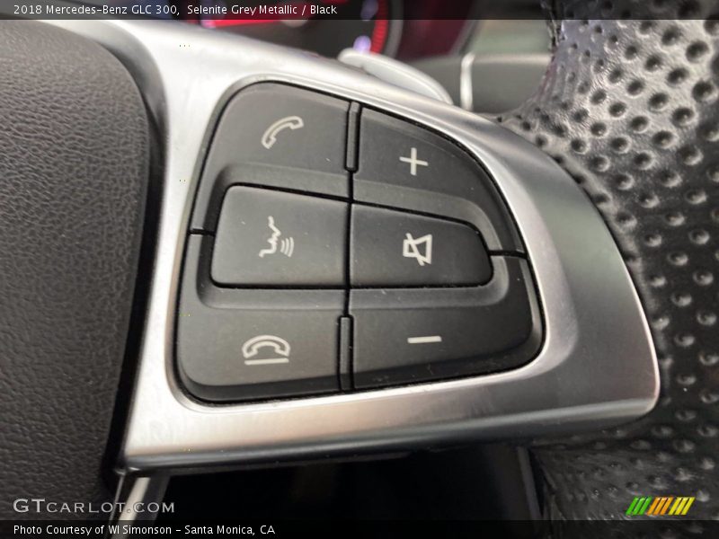 Selenite Grey Metallic / Black 2018 Mercedes-Benz GLC 300