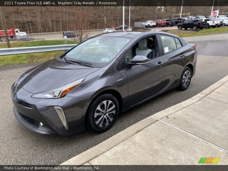 Front 3/4 View of 2021 Prius XLE AWD-e