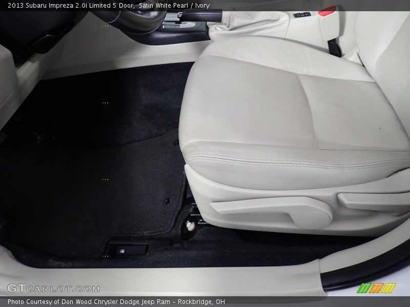 Front Seat of 2013 Impreza 2.0i Limited 5 Door