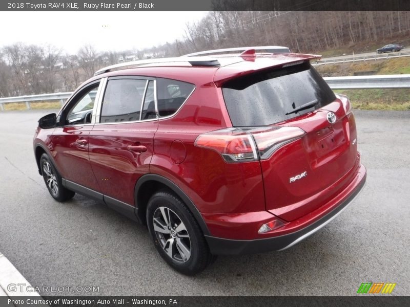 Ruby Flare Pearl / Black 2018 Toyota RAV4 XLE