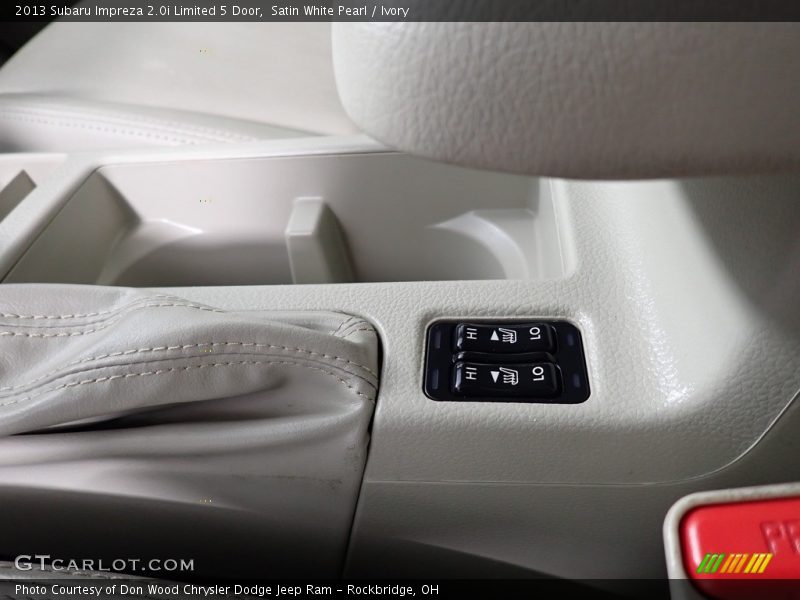 Controls of 2013 Impreza 2.0i Limited 5 Door