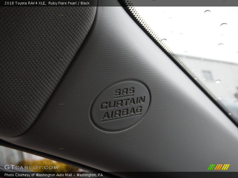Ruby Flare Pearl / Black 2018 Toyota RAV4 XLE