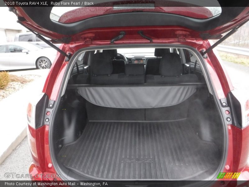 Ruby Flare Pearl / Black 2018 Toyota RAV4 XLE