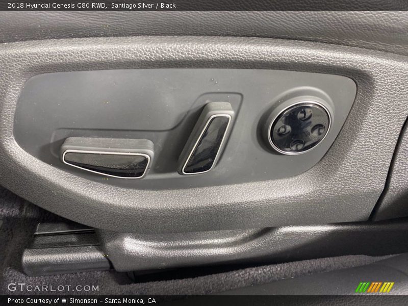 Santiago Silver / Black 2018 Hyundai Genesis G80 RWD