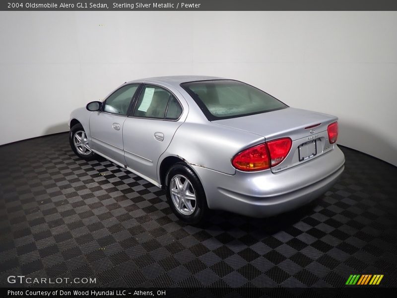 Sterling Silver Metallic / Pewter 2004 Oldsmobile Alero GL1 Sedan