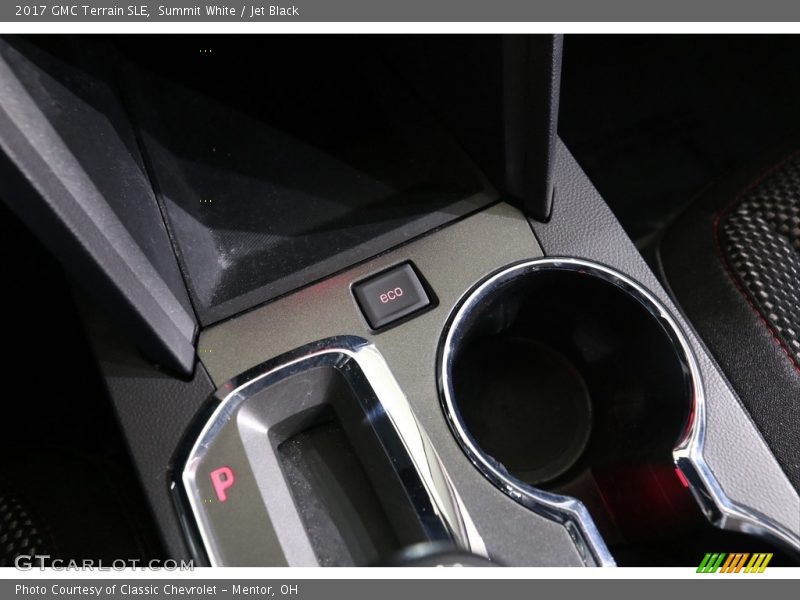 Summit White / Jet Black 2017 GMC Terrain SLE