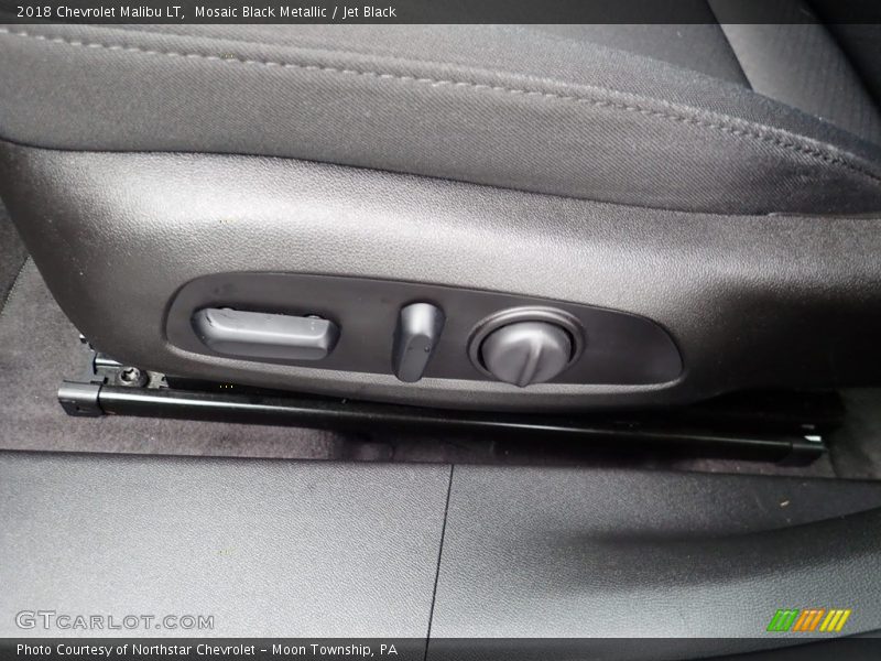 Mosaic Black Metallic / Jet Black 2018 Chevrolet Malibu LT