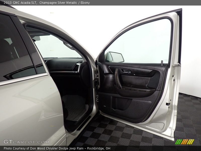 Champagne Silver Metallic / Ebony 2013 GMC Acadia SLT
