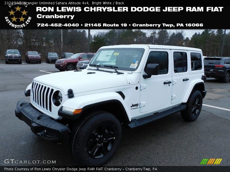 Bright White / Black 2021 Jeep Wrangler Unlimited Sahara Altitude 4x4