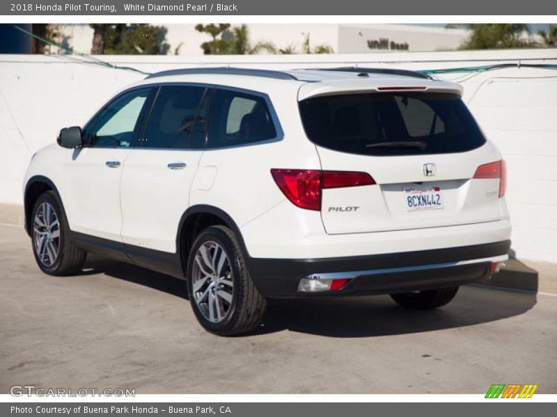 White Diamond Pearl / Black 2018 Honda Pilot Touring